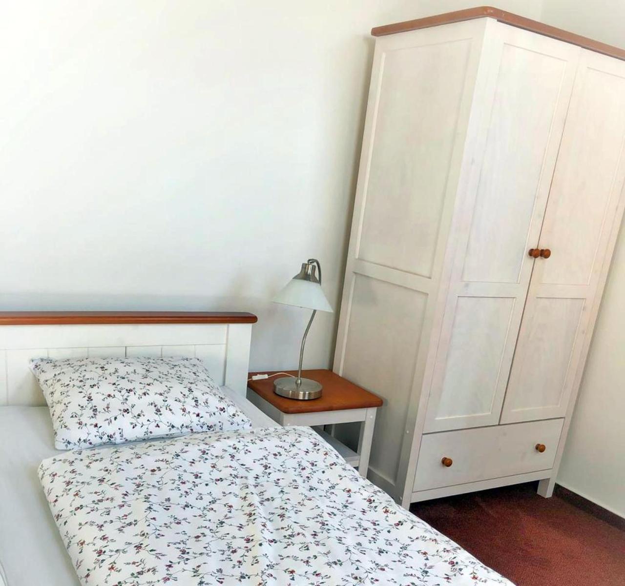Bed and Breakfast Kap Café Kaplice Exterior foto